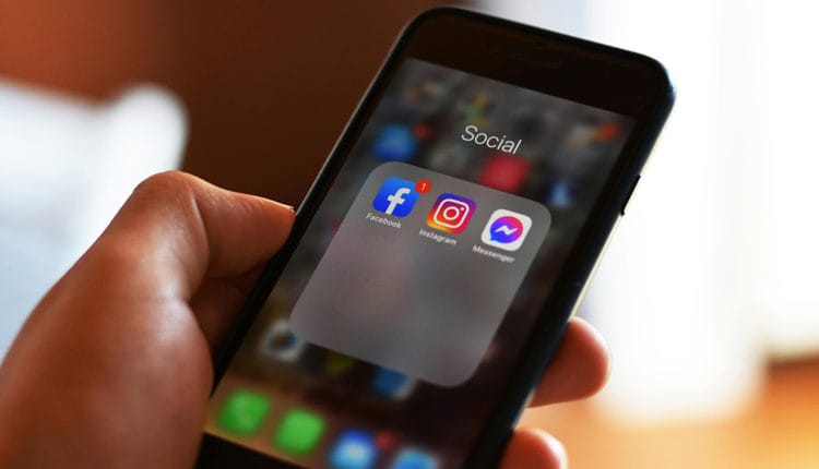 فتح رسائل فيسبوك بدون ماسنجر