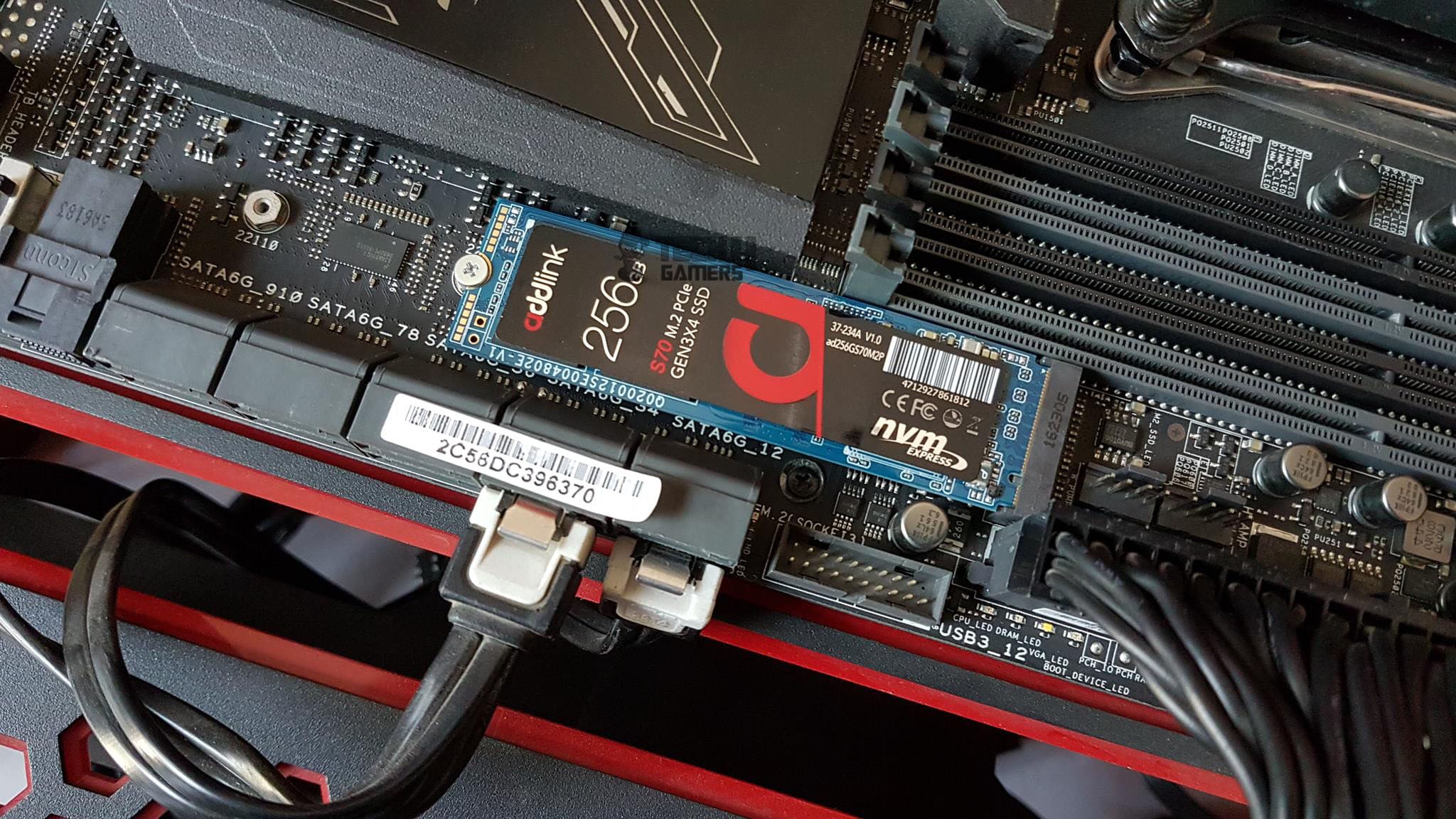  nvme pcie ssd sata 