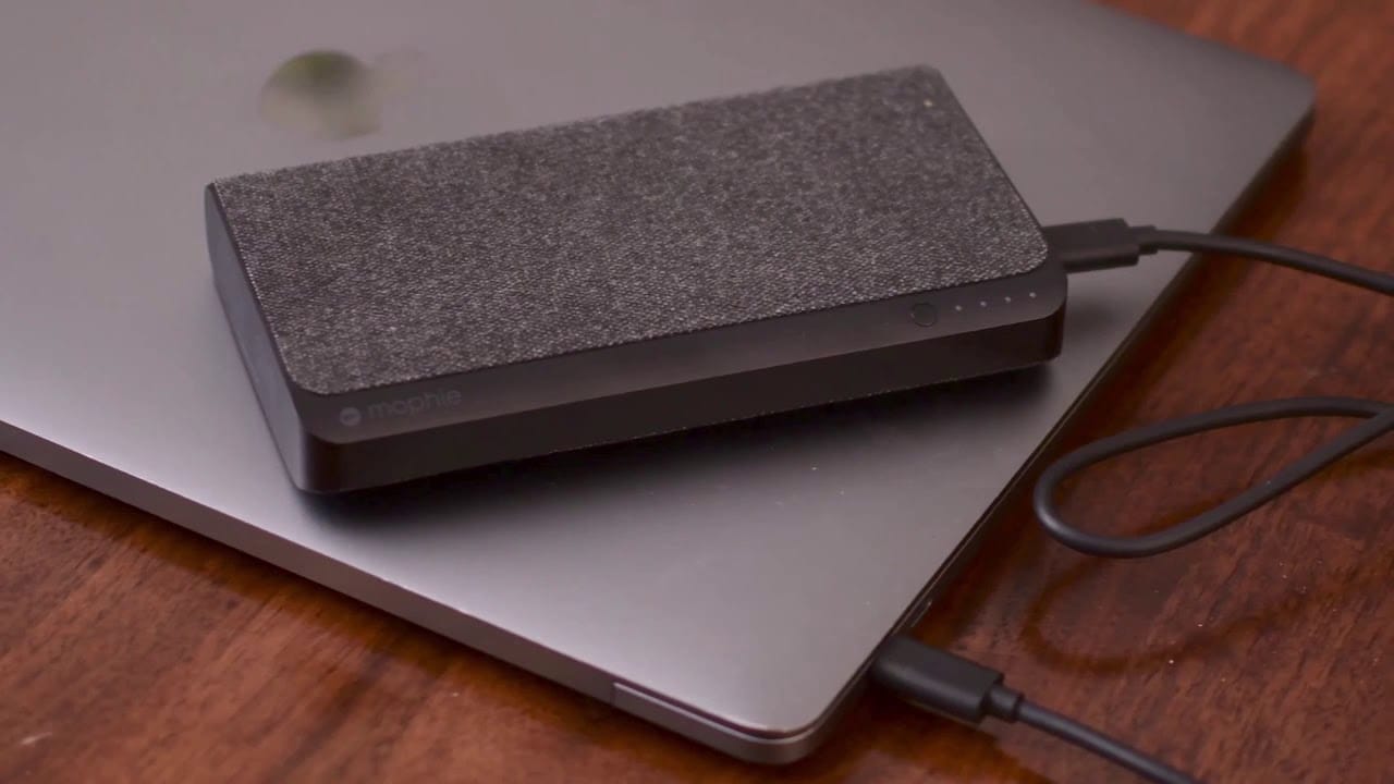 شحن اللابتوب عبر باور بانك