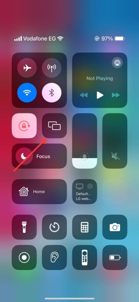 كيفية استخدام AirPlay على آيفون أو آيباد